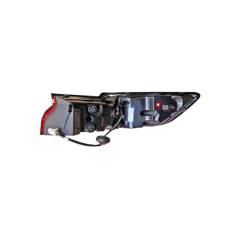 High Quality Auto Spare Parts Left Outer Taillight OE 13856268-00 for BYD Song Plus